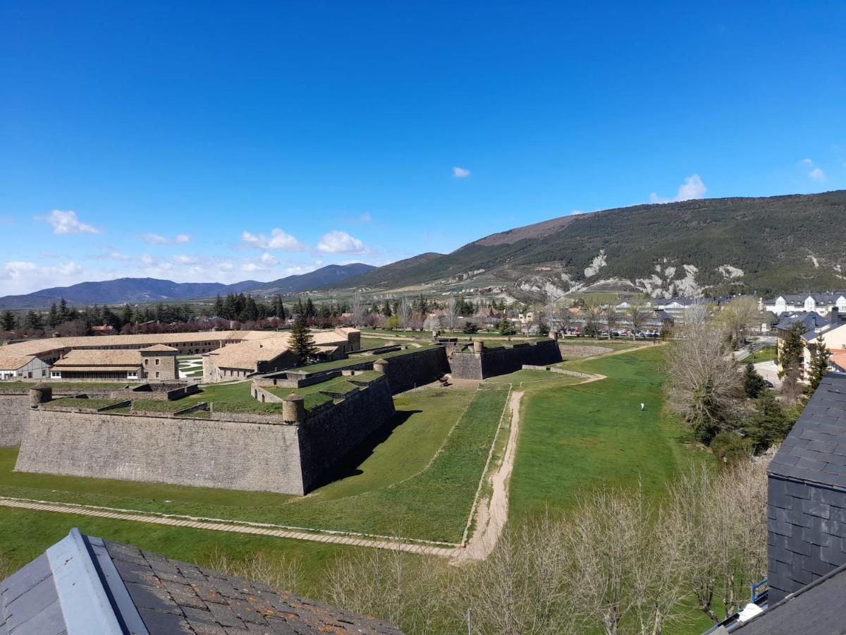 Atico Ciudadela Daire Jaca Dış mekan fotoğraf
